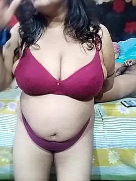 Snapshot of modhu82 chatting on March 15, 2026, 6:58 pm modhu82 online show from March 15, 2026, 6:58 pm