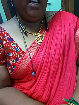 Snapshot of sweetrevathi chatting on October 19, 2025, 5:24 pm sweetrevathi online show from October 19, 2025, 5:24 pm