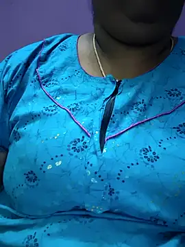 Snapshot of sweetrevathi chatting on November 7, 2025, 7:03 pm sweetrevathi online show from November 7, 2025, 7:03 pm