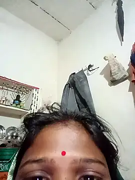 Snapshot of Hot_hat chatting on October 11, 2025, 10:52 pm Hot hat online show from October 11, 2025, 10:52 pm