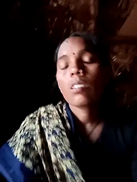 Cutsedi3 online show from October 26, 2025, 10:43 am