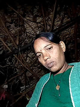 Cutsedi3 online show from December 13, 2025, 10:48 pm