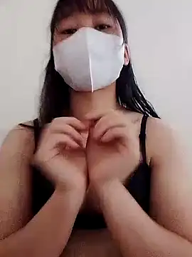 Snapshot of Lovely_xxx chatting on October 19, 2025, 1:17 am Lovely xxx online show from October 19, 2025, 1:17 am