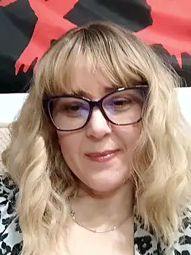 Amelialove42 online show from March 5, 2026, 6:48 pm