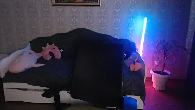 Snapshot of Yummy_Gloria chatting on December 2, 2025, 9:14 am Yummy Gloria online show from December 2, 2025, 9:14 am