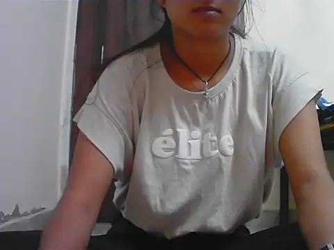 Snapshot of Sara_Singh chatting on November 6, 2025, 8:04 am Sara Singh online show from November 6, 2025, 8:04 am