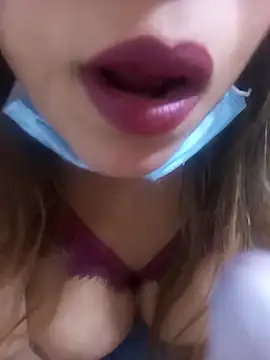 FATIFATIMOROC online show from January 7, 2026, 8:33 pm