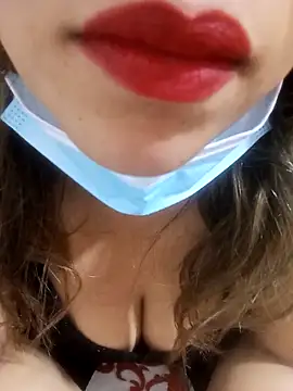 FATIFATIMOROC online show from March 3, 2026, 11:32 pm