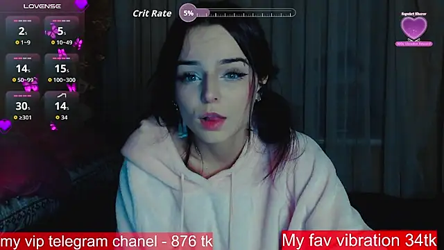 Snapshot of ArianaLight chatting on November 12, 2025, 4:40 pm ArianaLight online show from November 12, 2025, 4:40 pm