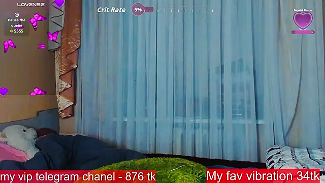 Snapshot of ArianaLight chatting on November 16, 2025, 5:51 pm ArianaLight online show from November 16, 2025, 5:51 pm