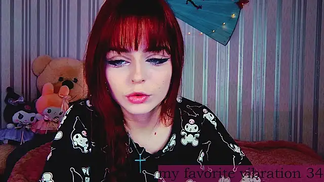 Snapshot of ArianaLight chatting on June 26, 2026, 4:55 pm ArianaLight online show from June 26, 2026, 4:55 pm