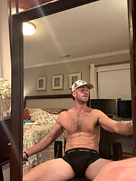 Snapshot of Hammer1128 chatting on November 12, 2025, 12:44 am Hammer1128 online show from November 12, 2025, 12:44 am