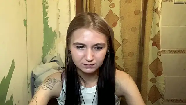 Snapshot of ArianeBhayani chatting on October 29, 2025, 10:33 pm ArianeBhayani online show from October 29, 2025, 10:33 pm