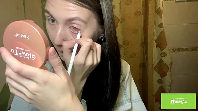 Snapshot of ArianeBhayani chatting on November 15, 2025, 9:21 pm ArianeBhayani online show from November 15, 2025, 9:21 pm