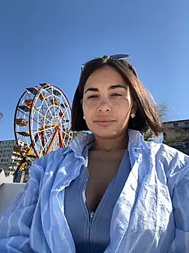 Snapshot of Taliliya chatting on October 18, 2025, 9:32 am Taliliya online show from October 18, 2025, 9:32 am