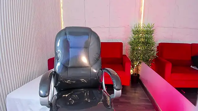 HasleyCarter online show from January 6, 2026, 11:18 pm