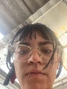 Snapshot of angie_rousse_ chatting on October 25, 2025, 1:18 pm angie rousse online show from October 25, 2025, 1:18 pm