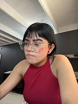 Snapshot of angie_rousse_ chatting on November 20, 2025, 1:33 pm angie rousse online show from November 20, 2025, 1:33 pm