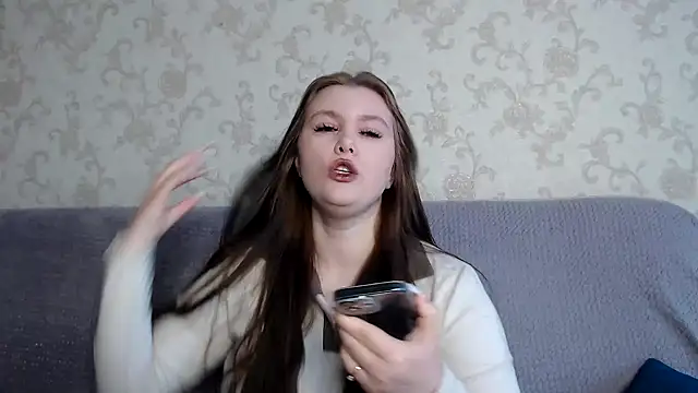 Snapshot of Musegirl chatting on November 13, 2025, 8:35 am Musegirl online show from November 13, 2025, 8:35 am