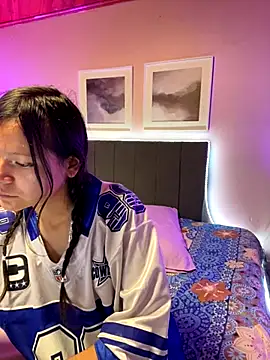 Ninfa pink online show from October 18, 2025, 7:14 pm