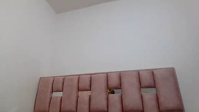 abby moss 2 online show from February 7, 2026, 12:53 pm