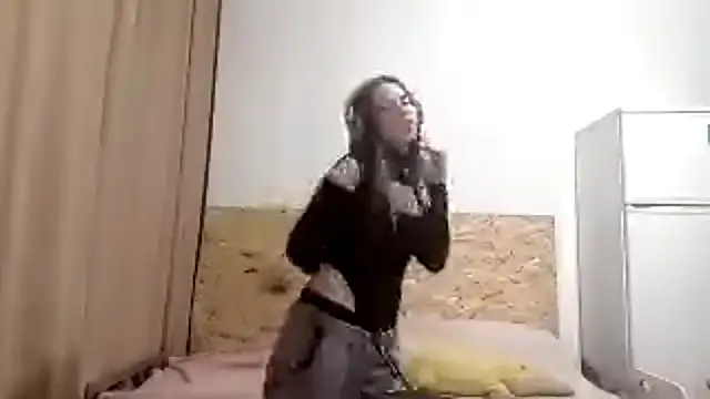 OrdinaIPit online show from November 1, 2025, 8:11 pm