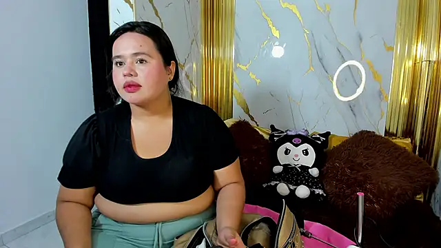 Snapshot of adara_sweet20 chatting on November 26, 2025, 7:04 pm adara sweet20 online show from November 26, 2025, 7:04 pm