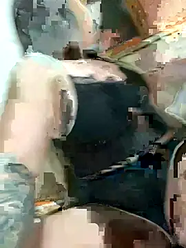 Snapshot of manu8325 chatting on October 22, 2025, 3:29 am manu8325 online show from October 22, 2025, 3:29 am