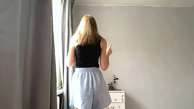 Snapshot of _petaI chatting on October 21, 2025, 6:14 am petaI online show from October 21, 2025, 6:14 am