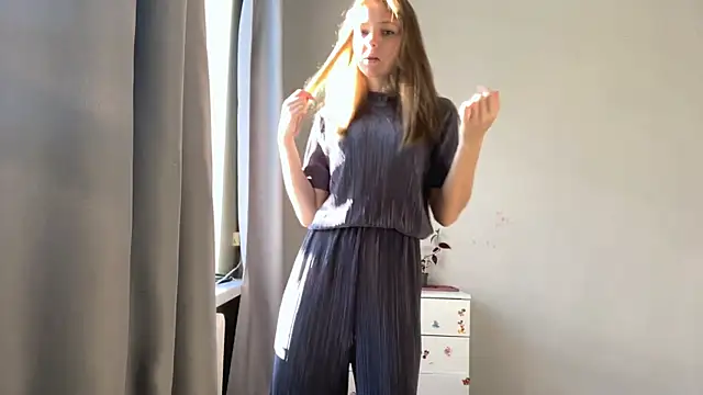 Snapshot of _petaI chatting on October 22, 2025, 6:02 am petaI online show from October 22, 2025, 6:02 am