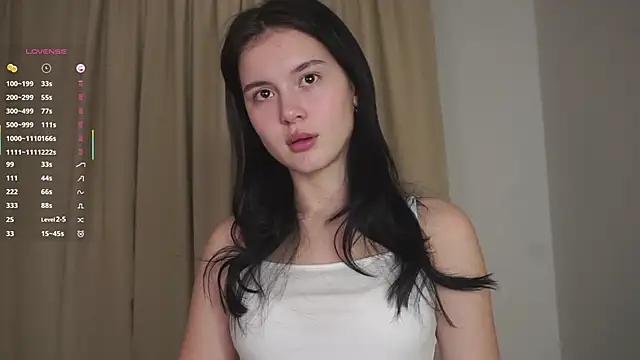 FluffKitty online show from November 23, 2025, 8:08 pm