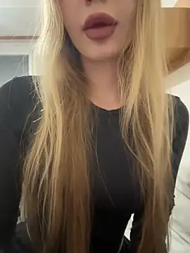 JudithCarly online show from February 3, 2026, 9:42 pm