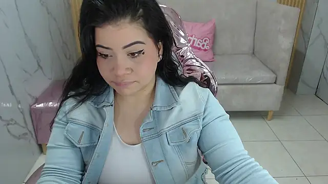 Scarlettt s online show from October 13, 2025, 8:09 pm