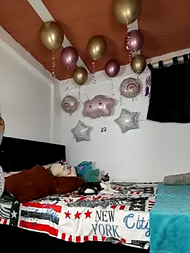 Snapshot of harper_ks chatting on November 22, 2025, 2:54 am harper ks online show from November 22, 2025, 2:54 am