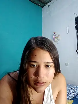 Snapshot of LindaaModel chatting on October 10, 2025, 1:59 am LindaaModel online show from October 10, 2025, 1:59 am