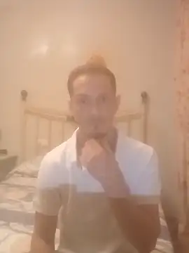 Snapshot of Graimito chatting on October 10, 2025, 5:56 pm Graimito online show from October 10, 2025, 5:56 pm