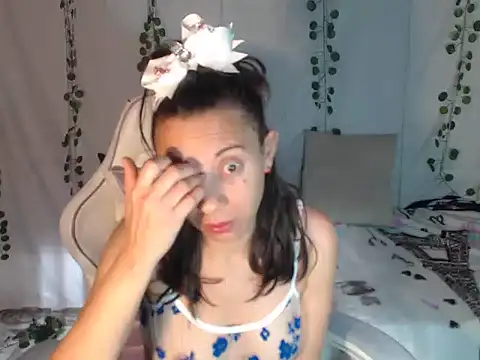 Snapshot of Perla_Jonhson_Rs chatting on October 11, 2025, 12:47 pm Perla Jonhson Rs online show from October 11, 2025, 12:47 pm