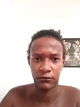 Snapshot of jgehghsAz09 chatting on October 14, 2025, 3:13 pm jgehghsAz09 online show from October 14, 2025, 3:13 pm