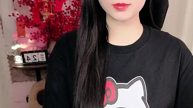 Xuka2594 online show from February 24, 2026, 7:39 am