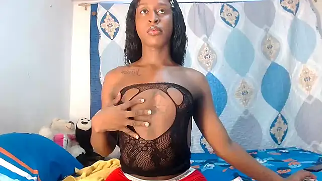 Snapshot of Lufe_Black chatting on May 18, 2026, 10:04 pm Lufe Black online show from May 18, 2026, 10:04 pm