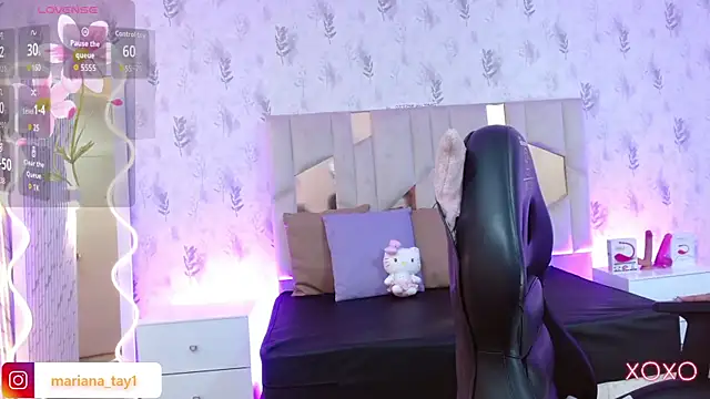 Snapshot of MARIANA_TAY1 chatting on November 18, 2025, 3:01 am MARIANA TAY1 online show from November 18, 2025, 3:01 am