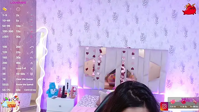 MARIANA TAY1 online show from February 19, 2026, 3:35 am