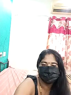 Snapshot of tamil-aunt chatting on October 16, 2025, 4:24 am tamil-aunt online show from October 16, 2025, 4:24 am