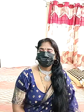 Snapshot of tamil-aunt chatting on October 22, 2025, 5:52 am tamil-aunt online show from October 22, 2025, 5:52 am