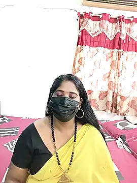 Snapshot of tamil-aunt chatting on November 8, 2025, 3:18 am tamil-aunt online show from November 8, 2025, 3:18 am