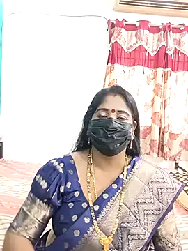 Snapshot of tamil-aunt chatting on November 14, 2025, 4:44 am tamil-aunt online show from November 14, 2025, 4:44 am