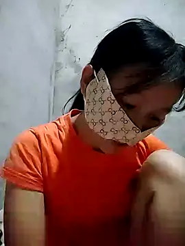 Snapshot of N-te123 chatting on October 29, 2025, 2:14 am N-te123 online show from October 29, 2025, 2:14 am