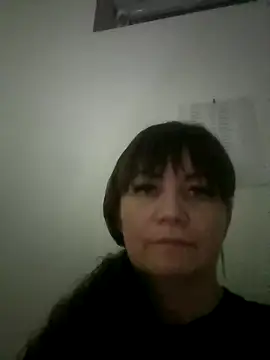 Snapshot of Butterfly8385 chatting on October 15, 2025, 5:35 pm Butterfly8385 online show from October 15, 2025, 5:35 pm