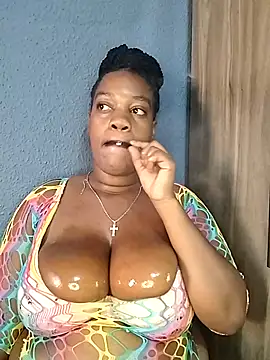 SweetBedroomEyez online show from April 16, 2026, 11:11 am