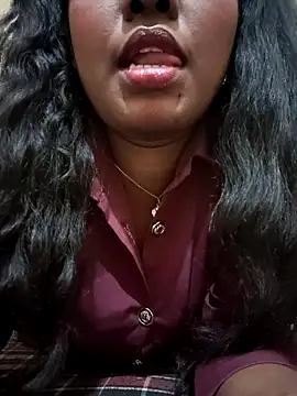 Lovely Payal online show from November 7, 2025, 3:34 pm